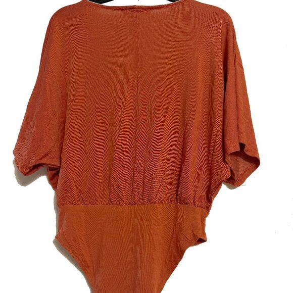 Forever 21 Bodysuit Size S Orange Wrap V Neck Flowy Short Sleeve Going Out Top - Picture 4 of 6